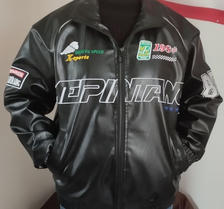 Куртка весна-осінь