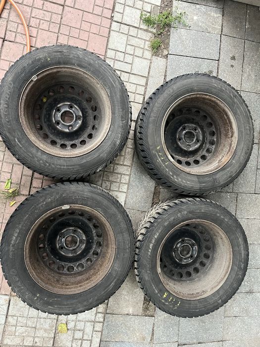 Колеса r15 5/112 195/65/15 yokohama winguard stud