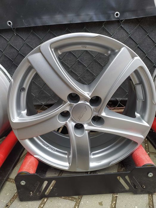 4x felgi R16 5x108 Ford C-Max S-Max Mondeo Kuga Focus Volvo V40 V50 S60