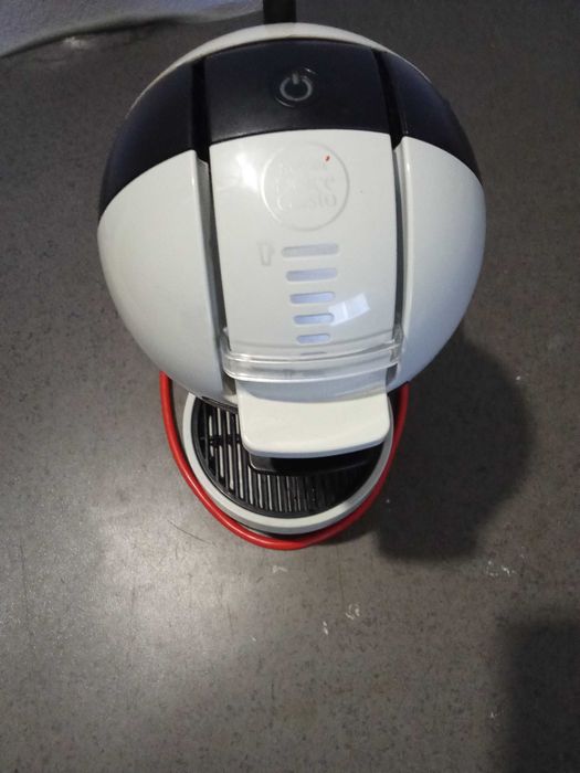 Maquina de café marca Nescafé dulce gusto