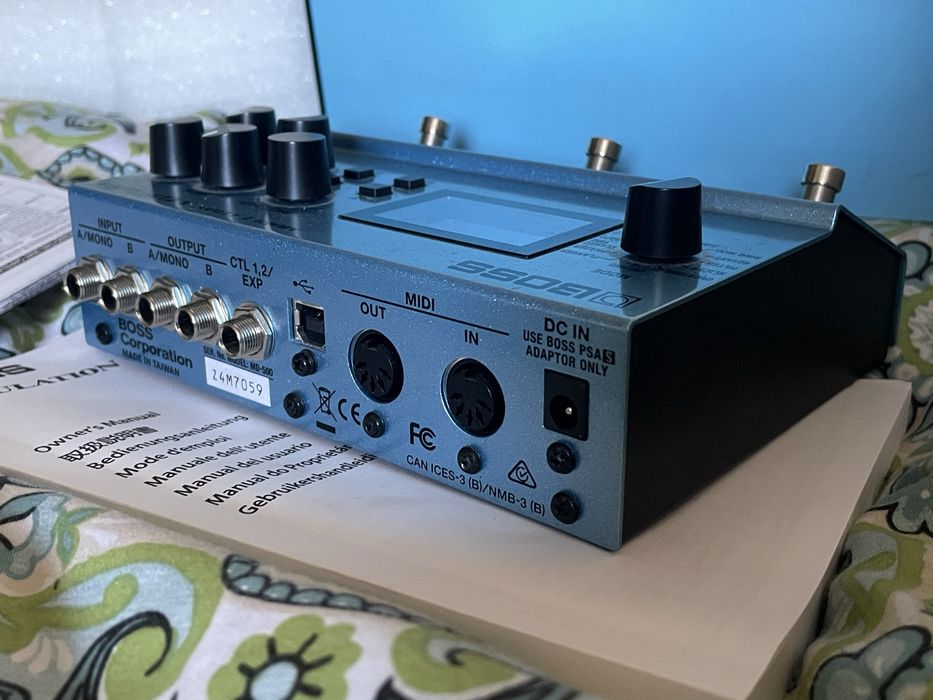 BOSS MD-500 efekt vibe chorus dimension rotary tremolo vibrato slicer flanger phaser  Mobius Strymon modulacje modulation WYSYŁKA OLX MD500 md 500