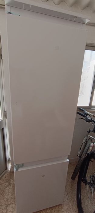 Frigorífico IKEA novo