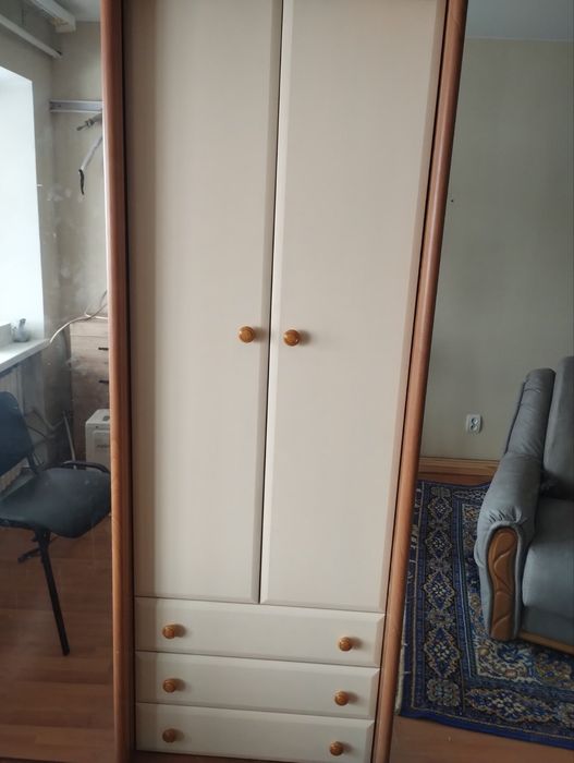 Продам шафу. В гарному стані.