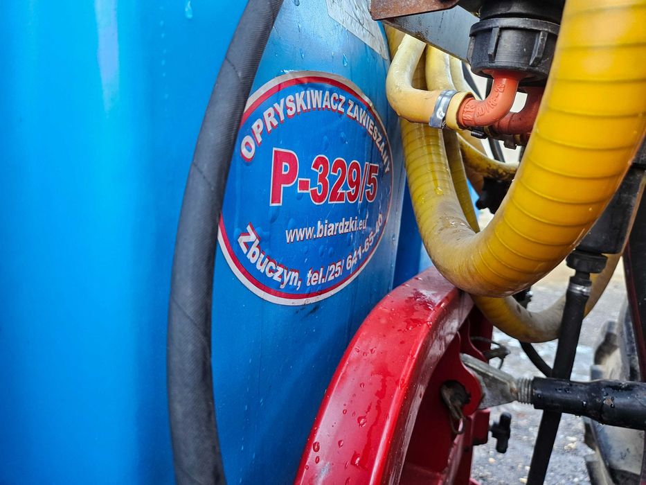Opryskiwacz Bardzki 600L 15M Hydraulicznie poziomowany Optima 20