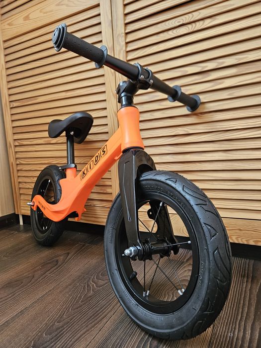 Велобіг Profi Kids, НОВИЙ, все працює, все регулюється, м'яке  сидіння