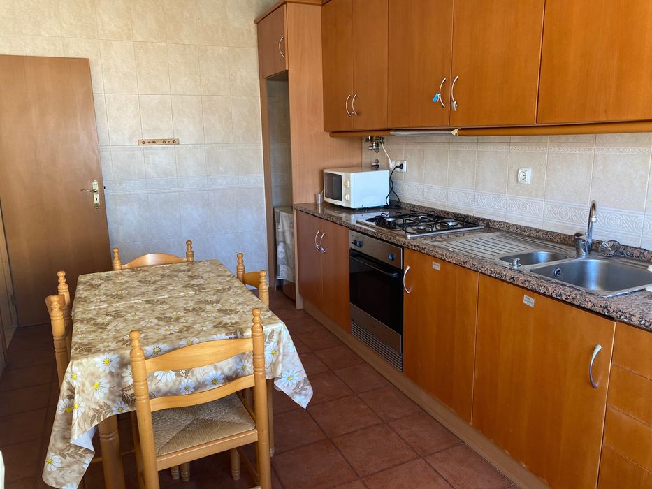 Quarto de Solteira - Excelente Localização