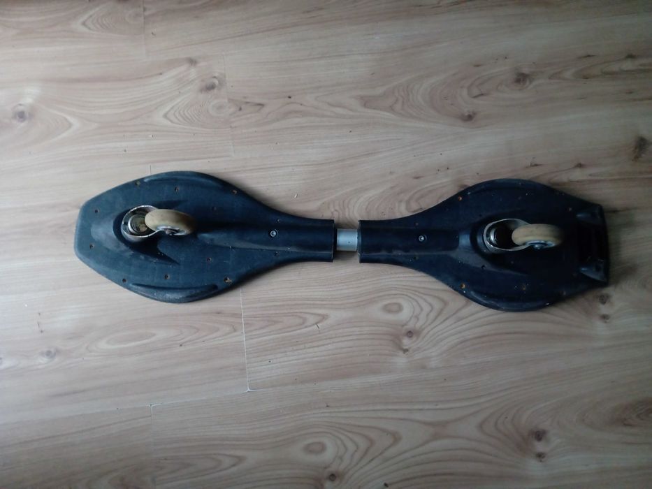 Deskorolka na dwóch kołach waveboard