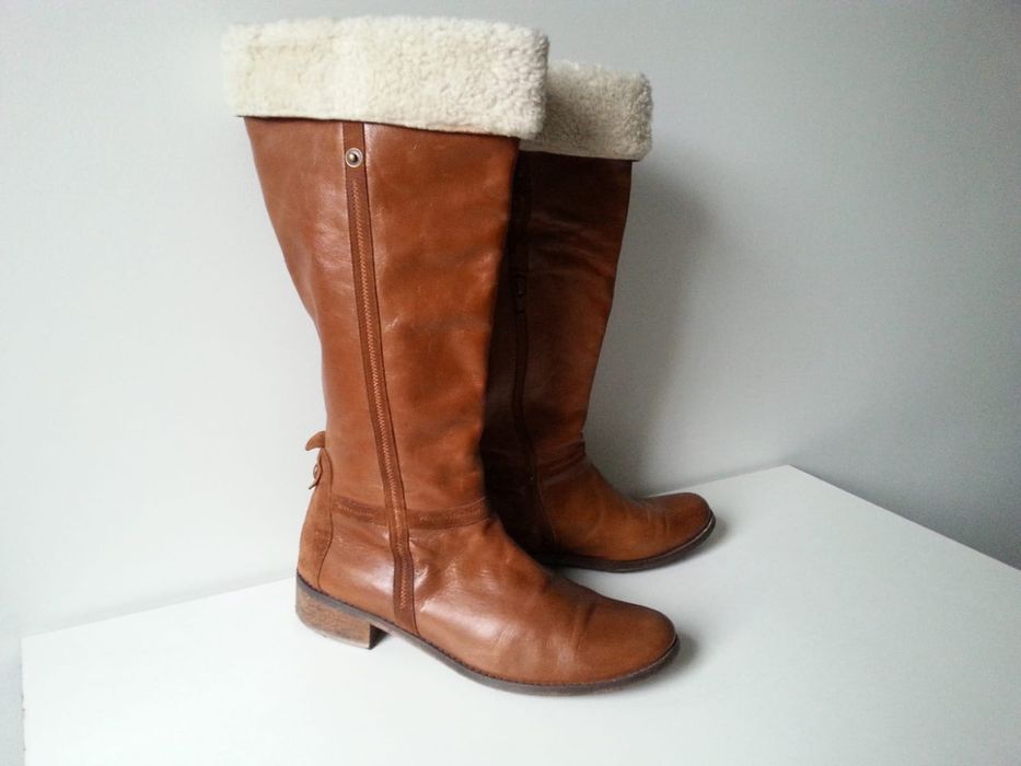 Buty kozaki skórzane ocieplane w rozmiarze 40