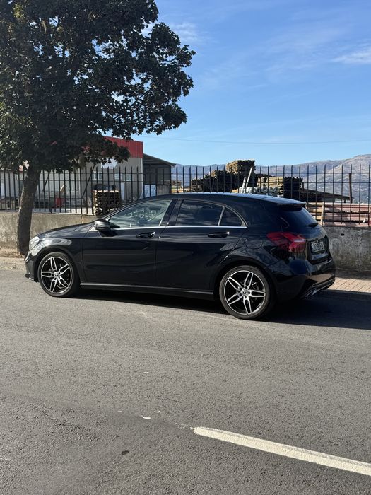 Mercedes A200 - Preto