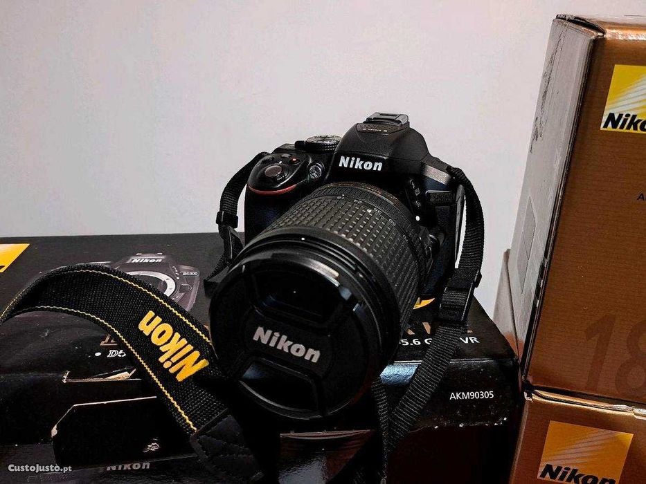 Nikon D5300 + AF-S DX NIKKOR 18-140 VR Kit