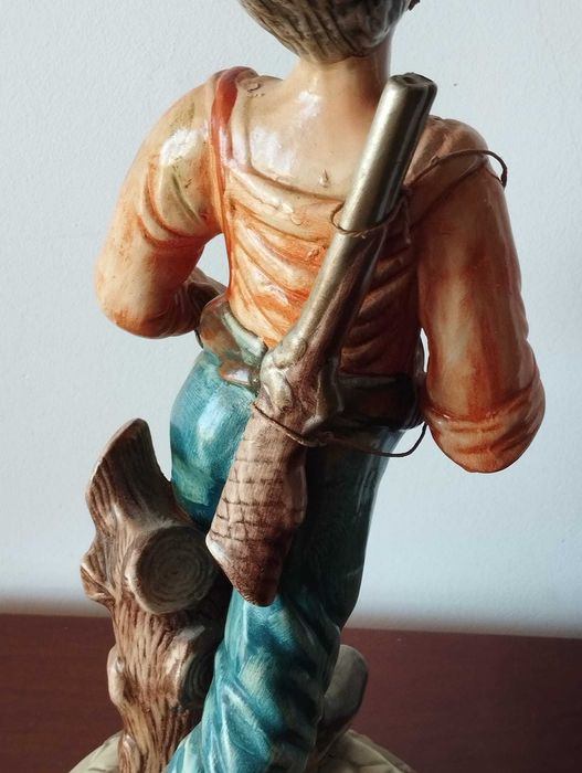 Caçador - Figura Grande Capodimonte