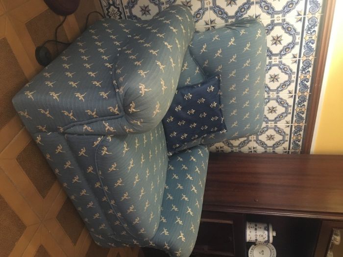 Vendo Conjunto 3 Sofás (Usados)