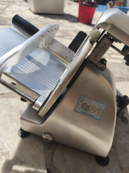 Fatiadora Elétrica Profissional Graef EH-170 T
