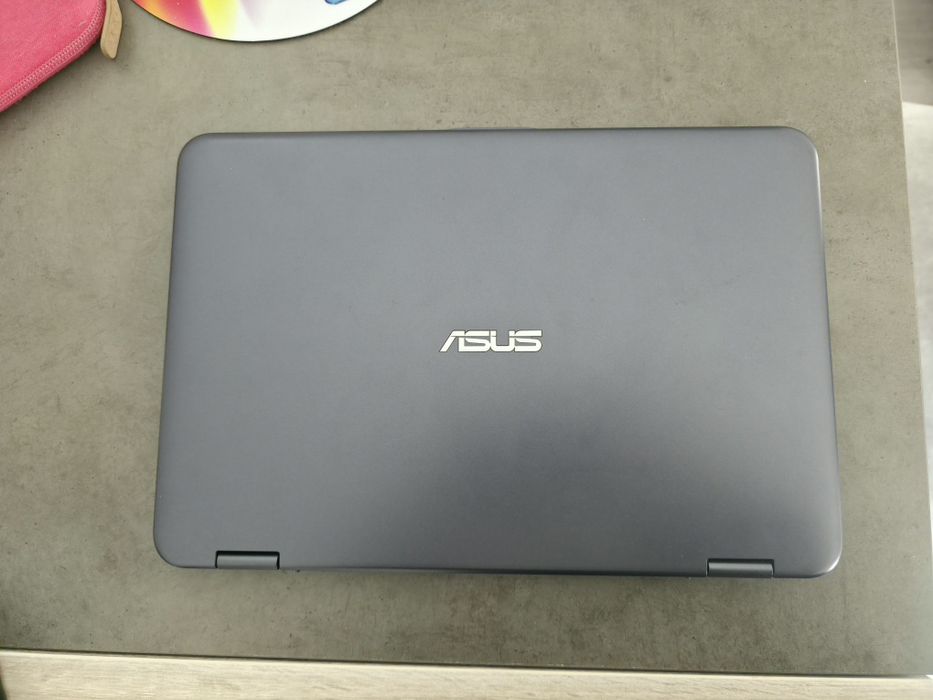 ASUS VivoBook Flip 12