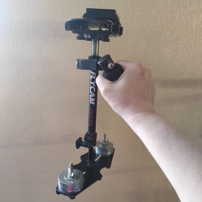 Стабілізатор Flycam Nano для камери до 700 г