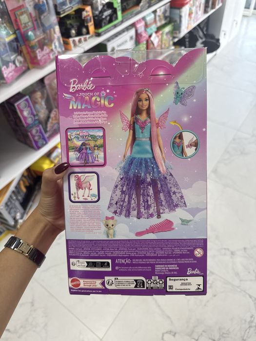 Оригінальна лялька Barbie touch of magic