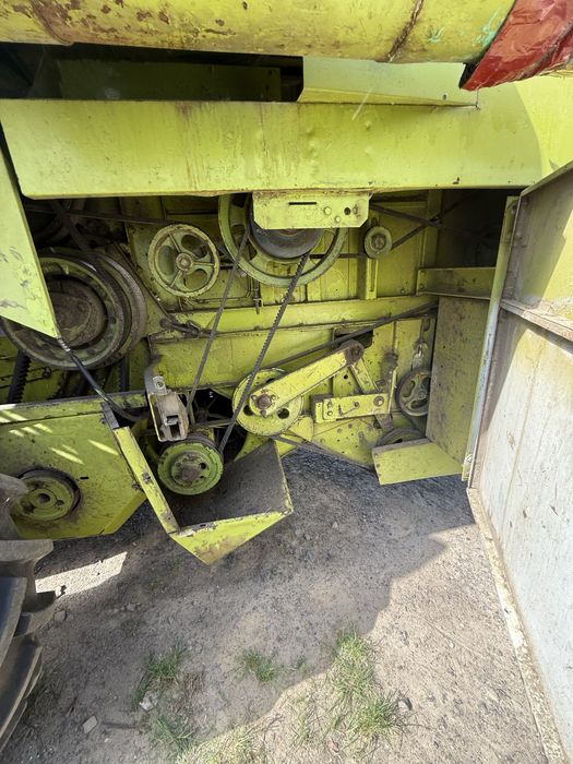 Комбаїн claas dominator 76