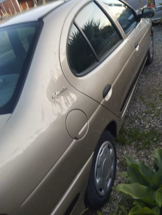 veiculo automóvel