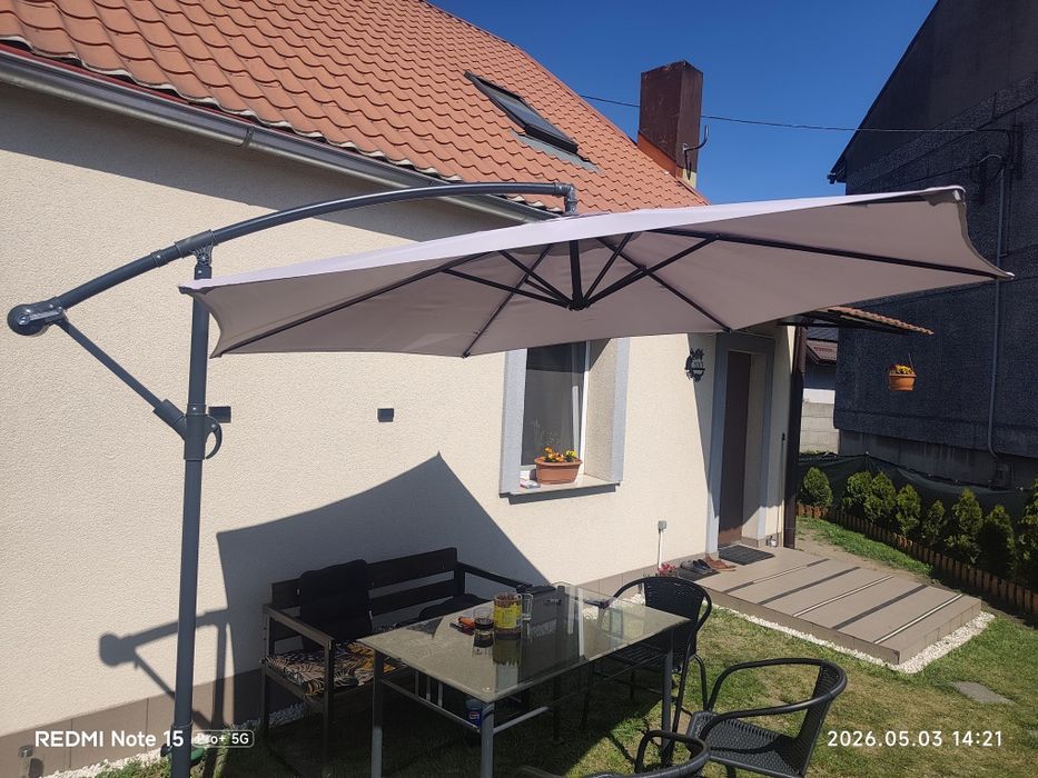 Parasol ogrodowy średnica 3m