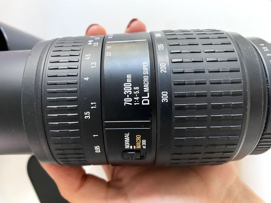 Objectiva Sigma DL Macro Super 70-300