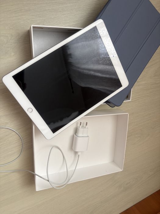ipad 8 32gb - Купить электронику - Цены на OLX.ua