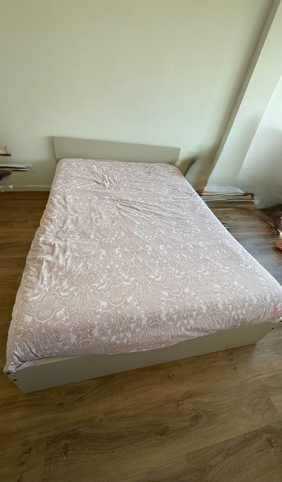 Cama Malm 140X200 cm