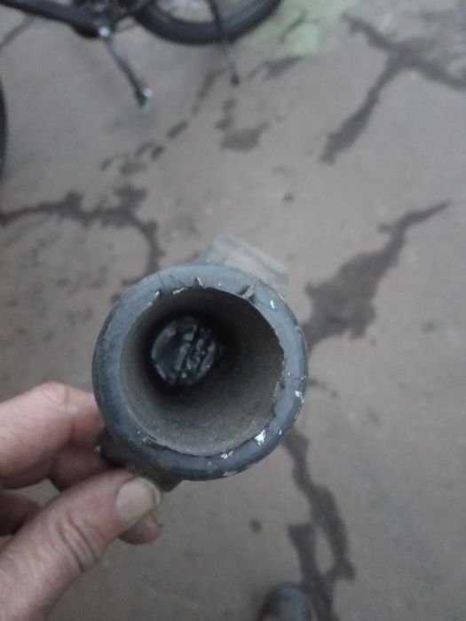 Ручка на снеговую лопату.