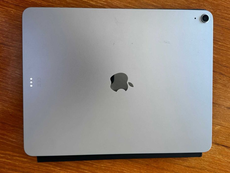 Apple iPad Air 2025 13" M3 (2025) 128GB Wi-Fi Azul + Capa teclado iPad Air 13(24)