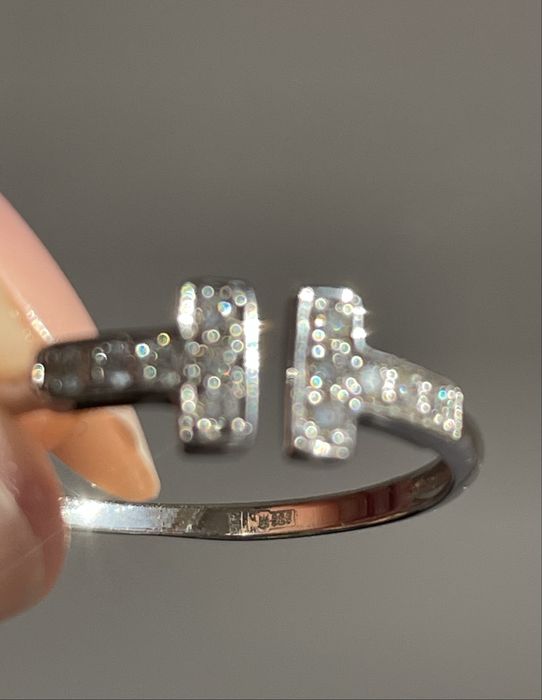 Каблучка з діамантами