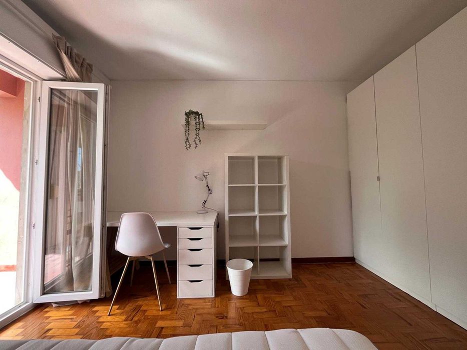 Quartos em Oeiras para estudantes — 5 MIN A PÉ DA NOVA SBE — DISPONÍVEIS IMEDIATAMENTE