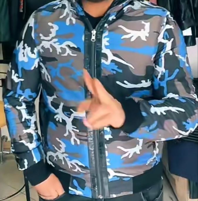 Куртка двухсторонняя натуральная кожа.