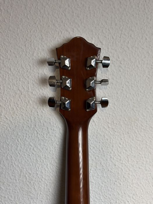 Guitarra ibanez v50njp-nt