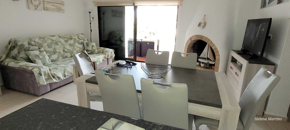 CASA TERESA: T2, 2 Piscinas + A pé p/ 2 Praias e Marina - LIVRE JUNHO + JULHO + SET - S.Rafael - ALBUFEIRA