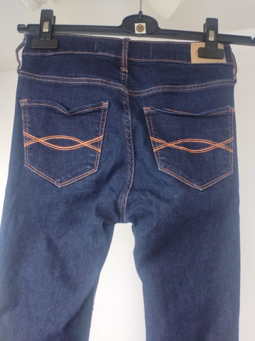Spodnie Abercrombie i fitch rozmiar 33