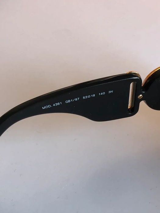 Oculos versace medusa