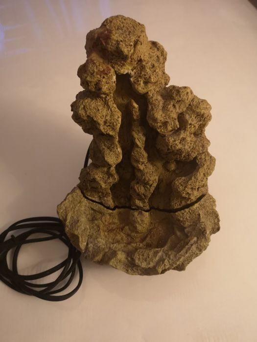 Cascata fonte elétrica