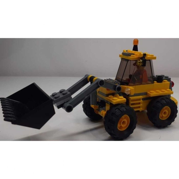 Lego City 7630 - Ładowarka