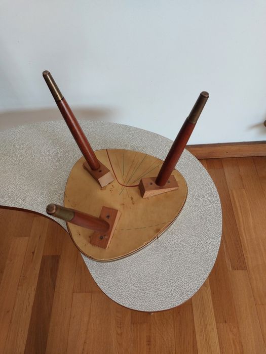 Conjunto de 2 mesas de apoio em fórmica vintage
