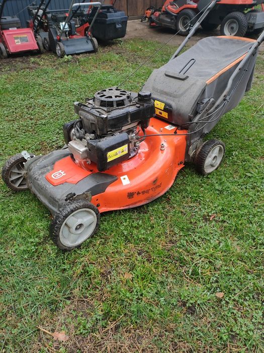 Kosiarka Husqvarna(silnik Hondy,szerokość 59 cm,wariator,)