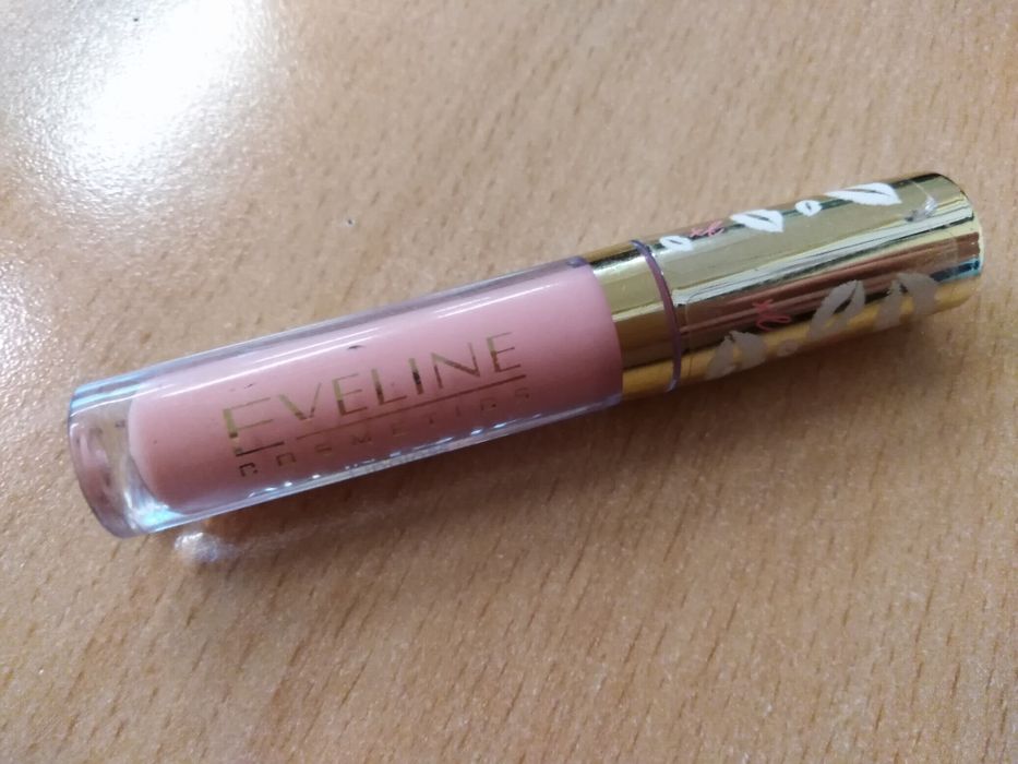 Błyszczey eveline