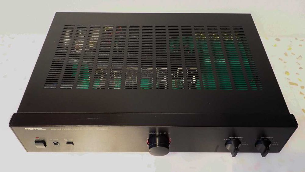 wzmacniacz Rotel RA 935 BX
