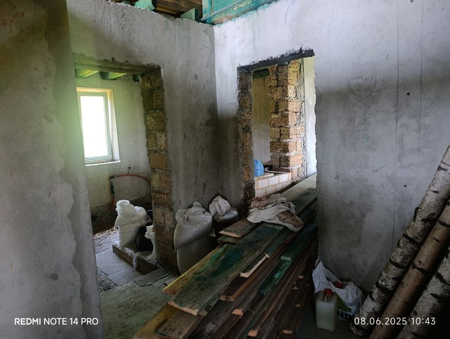 Продається  або обмінюється Будинок с. Кальна ціна договірна