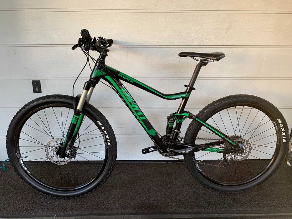 Rower Giant Stance 2  FULL Shimano Rock Shox Koła 27,5