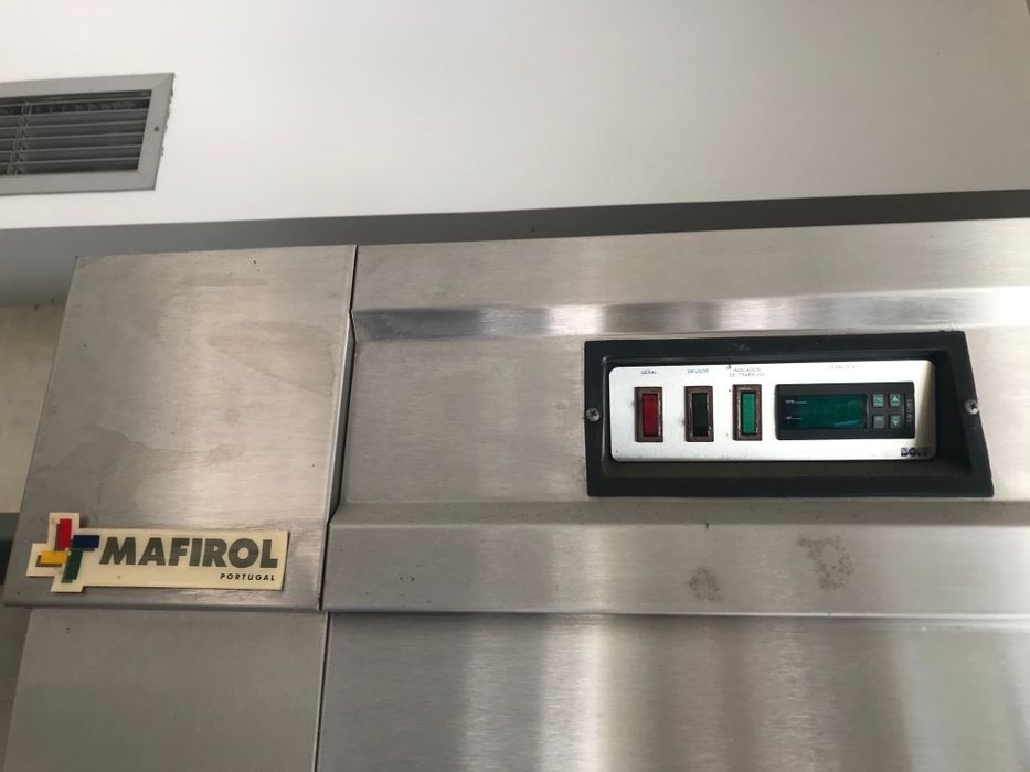 Frigorífico/armário refrigerado