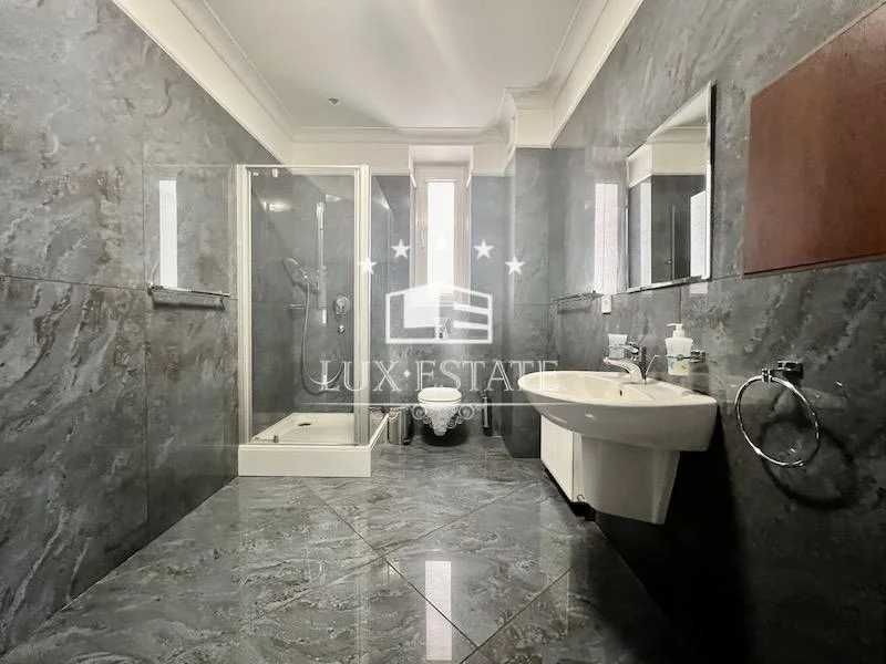 Продажа помещения 215 м2 пер. Лопатиский, метро Коституции