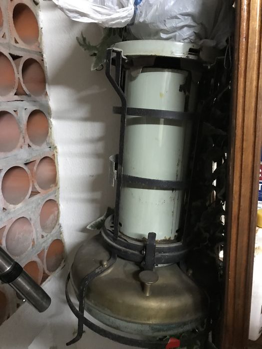 Aquecedor a querozina vintage