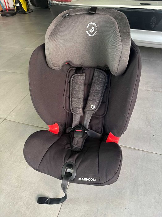 Cadeira auto Maxi-Cosi Titan com Isofix 15 - 36 kg