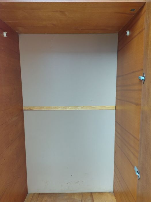 Продам шкаф з тумбою