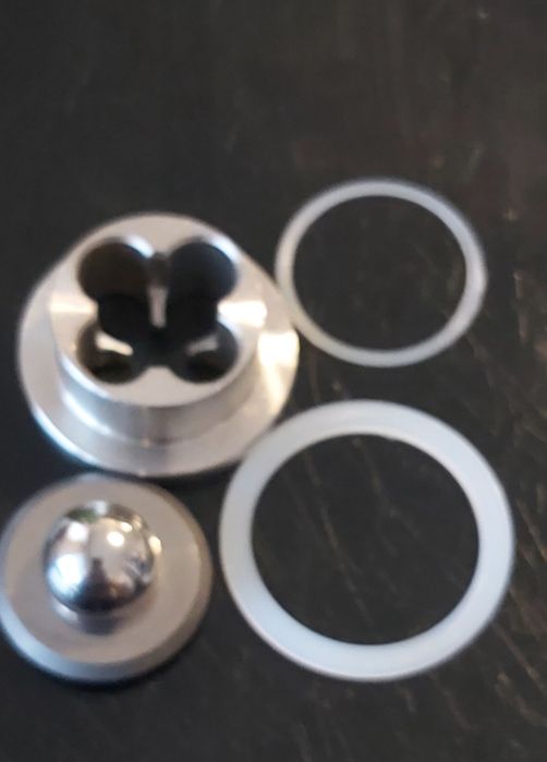 Zawór ssący  zamiennik  Graco Ultra Max ll  390,395,495,595