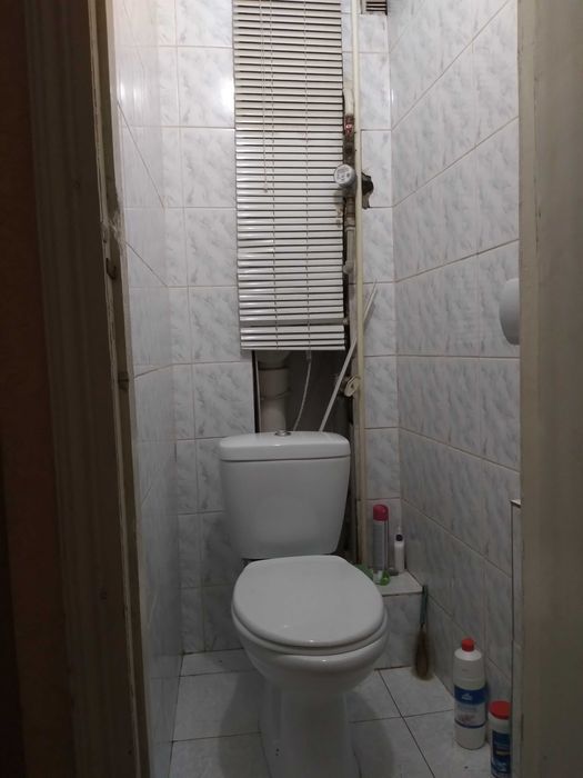 Куреневка, Кириловская 127 А. 2 к  квартира, больница Павлова близко